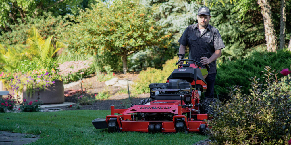 Walk Behind Lawn Mowers